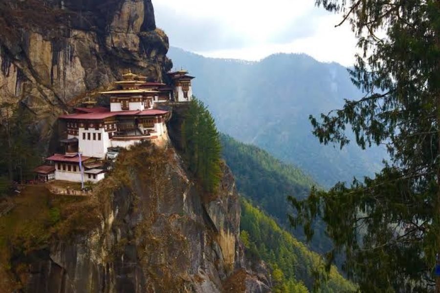 BHUTAN ( 6 NIGHTS / 7 DAYS ) EX. Bangalore, Chennai, Hyderabad & Mumbai